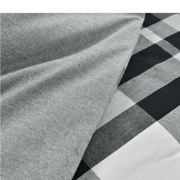 The Grav Barn Cedar Tree Yarn dyed black and white 
5-piece Comforter Set - Picture 5 of 9